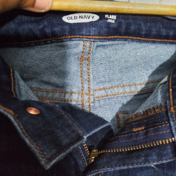 Old Navy Flare ankle jeans sz 2 - Picture 3 of 7